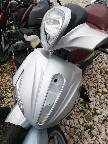 Piaggio Bevarly 350