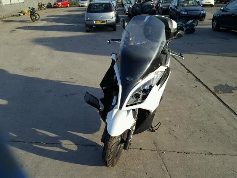 Kymco Downtown 300i