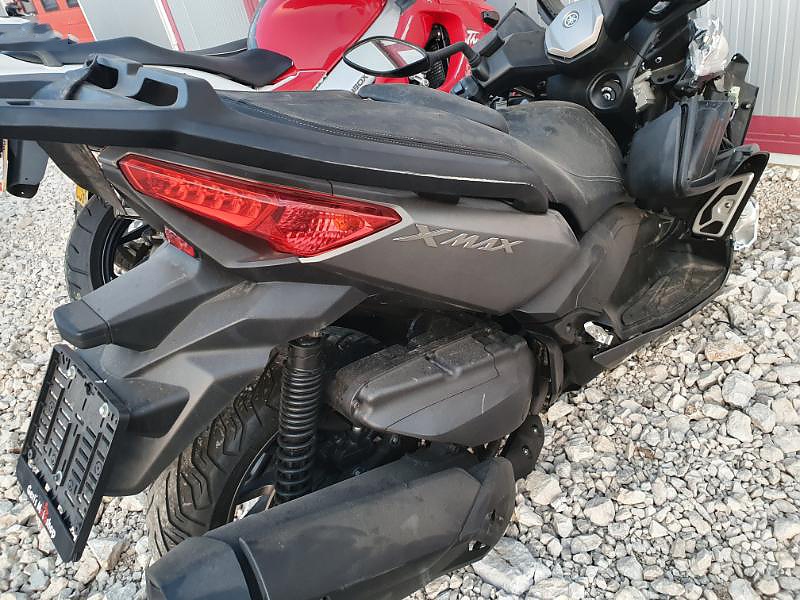 Yamaha X max 400